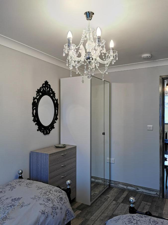 Palaz 2 - 2 Bedroom Flat Edmonton Zewnętrze zdjęcie