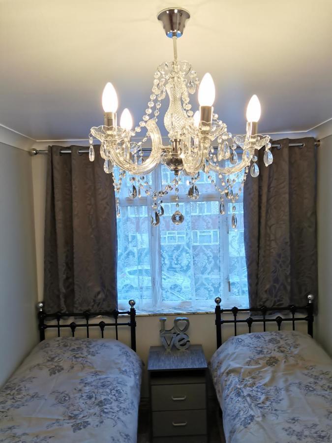 Palaz 2 - 2 Bedroom Flat Edmonton Zewnętrze zdjęcie