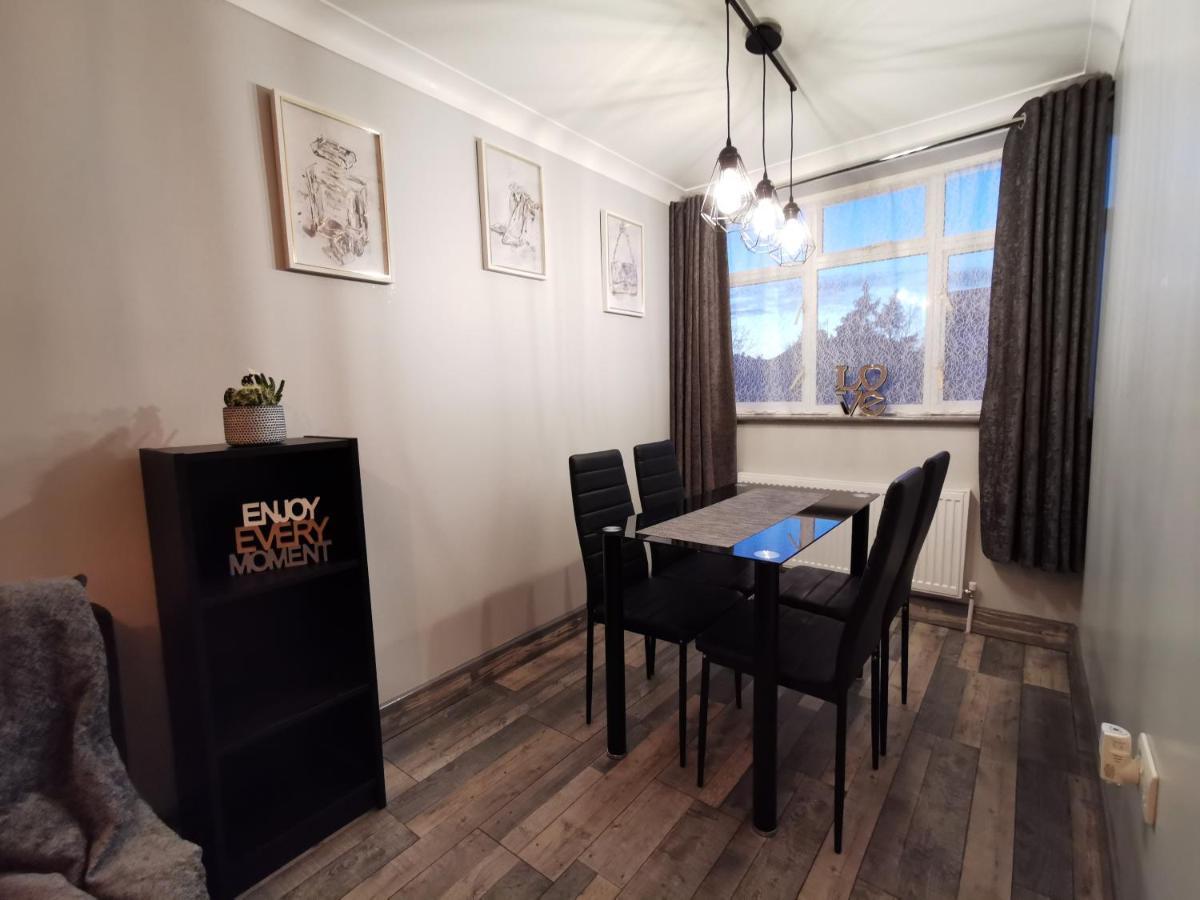 Palaz 2 - 2 Bedroom Flat Edmonton Zewnętrze zdjęcie