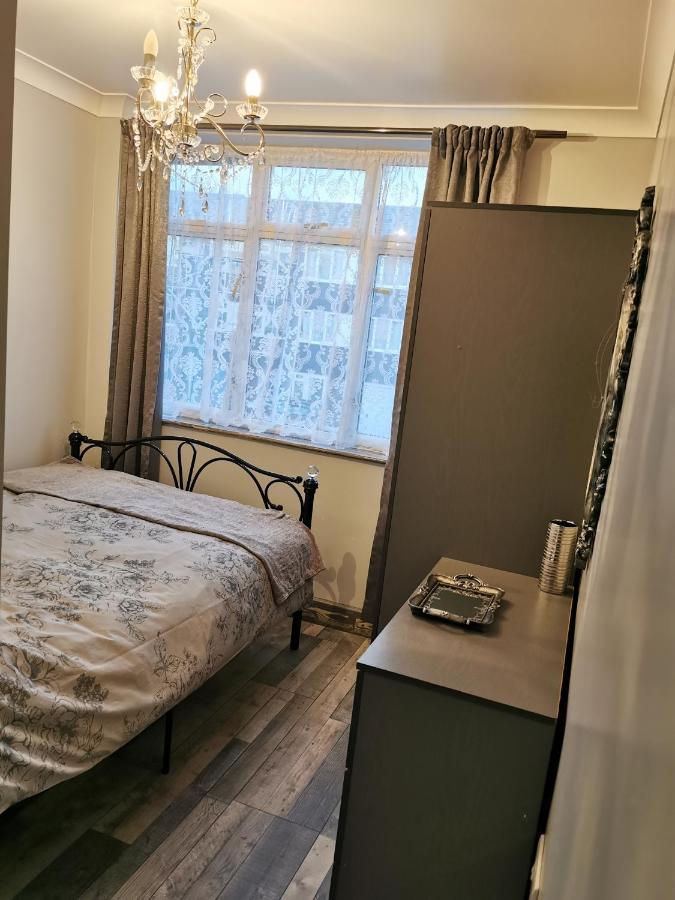 Palaz 2 - 2 Bedroom Flat Edmonton Zewnętrze zdjęcie