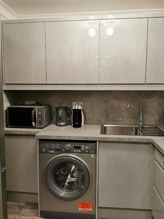 Palaz 2 - 2 Bedroom Flat Edmonton Zewnętrze zdjęcie